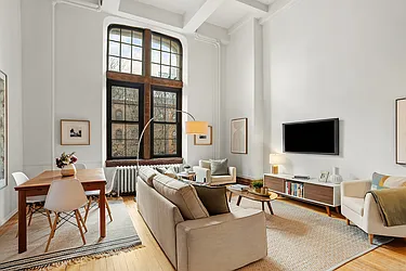 555 Washington Avenue, #2C