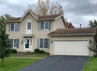 2851 Colonial Dr, Elgin, IL 60124