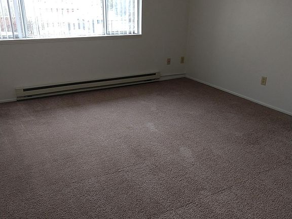 2nd image of 2519 E Mill Plain Blvd APT 204