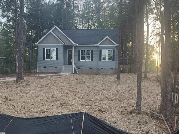 247 Vera Holliday Rd, Six Mile, SC 29682