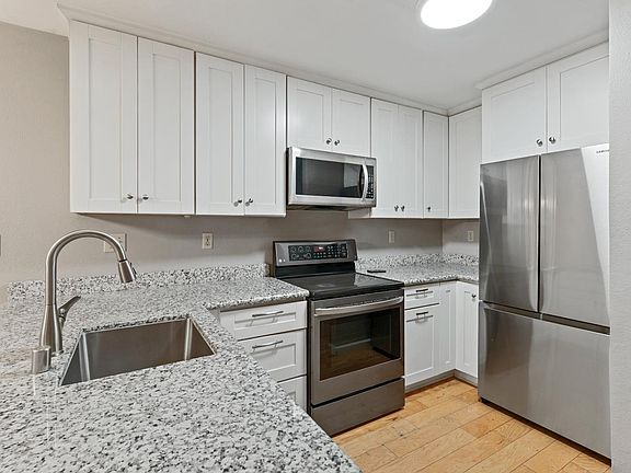 2nd image of 164 N Dutton Avenue