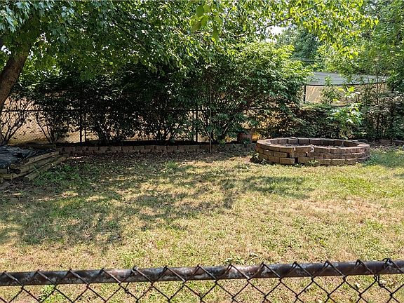 3rd image of 4164 W 50th St
