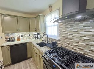 58 Lakewood Ave, Keansburg, NJ