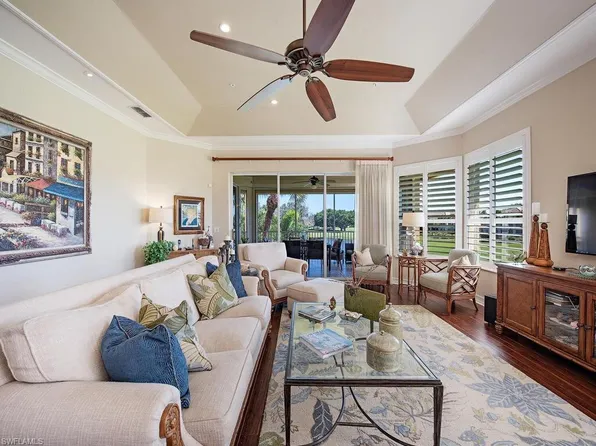 1885 Les Chateaux BLVD #8-204, NAPLES, FL 34109