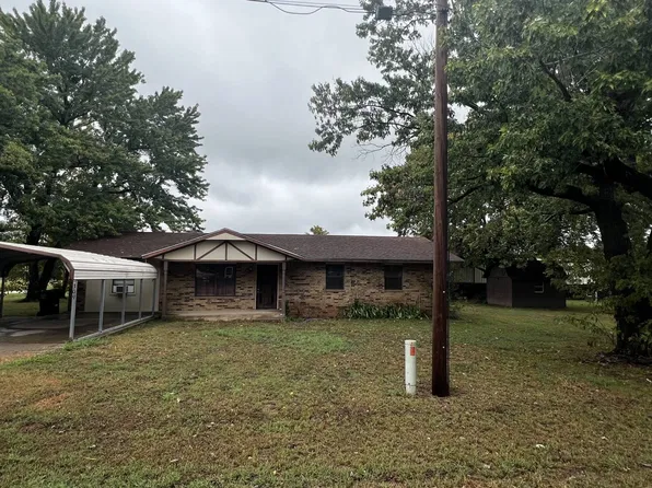 309 W Chickasaw St, Mannsville, OK 73447