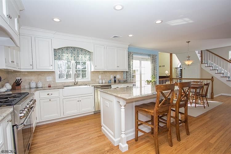 50 Walsingham Rd, Mendham, NJ 07945 Zillow