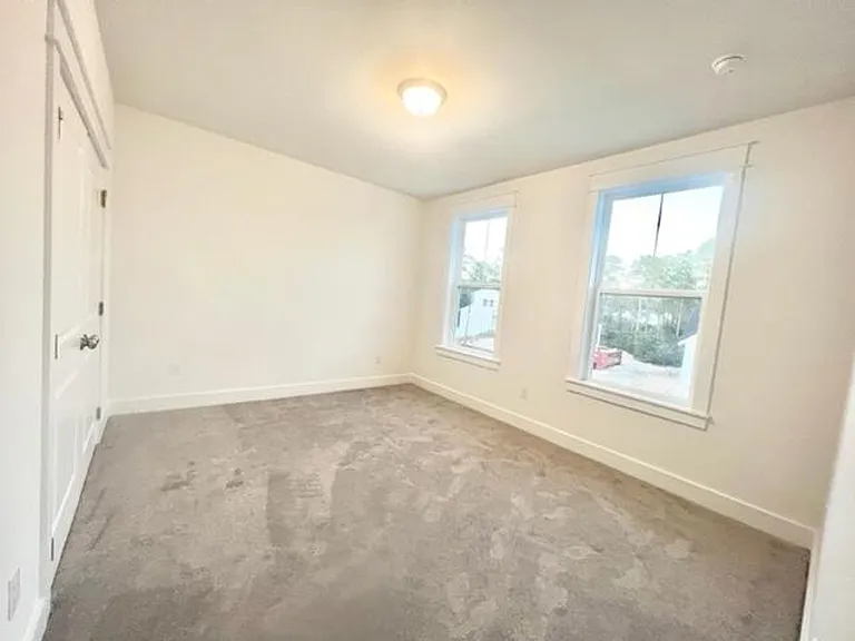 231 Euvino Way — Photo 16