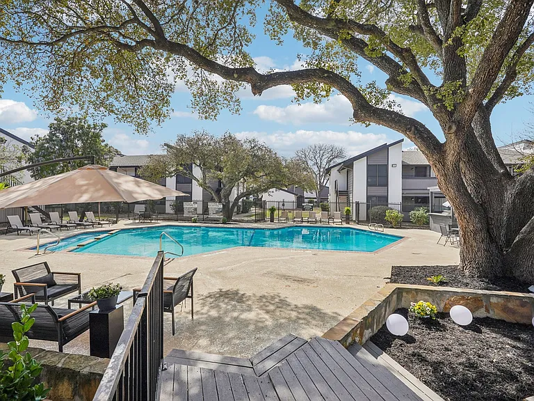 Unwind in style at The WerX Apartments, where luxury living meets modern comfort. Enjoy our stunning poolside retreat, lush surroundings, and spacious layouts. Your perfect home awaitsschedule a tour today to see what sets us apart!