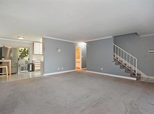 8650 Belford Ave, Los Angeles, CA 90045