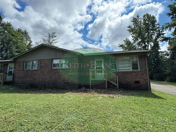123 Pisgah Dr, Spartanburg, SC 29303