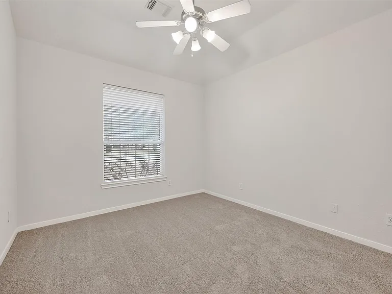 78 S Archwyck Cir — Photo 29