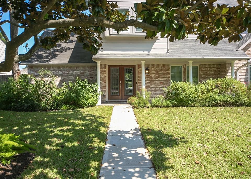 1st image of 7114 Winding Walk Dr