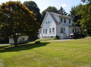 11 Farley Ave, Ipswich, MA 01938