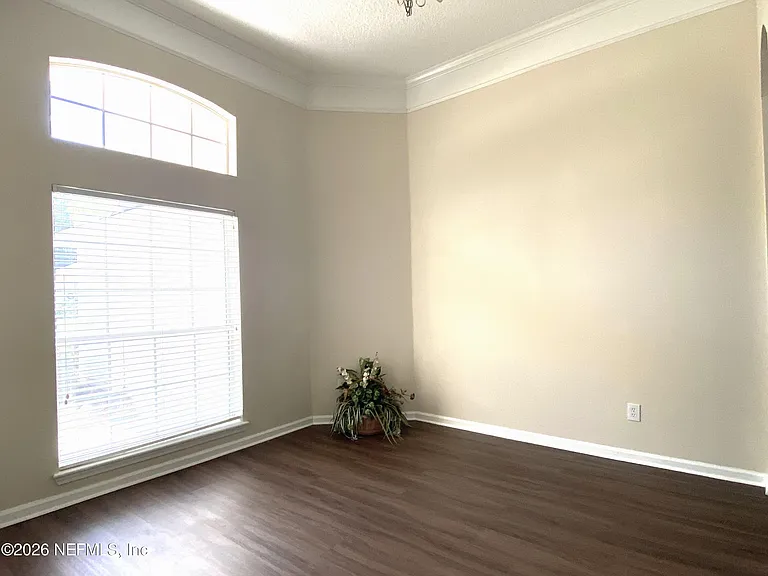 10519 Creston Glen Cir E — Photo 2