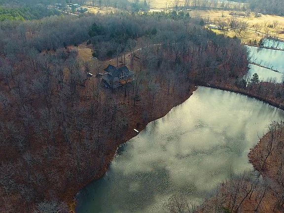 2nd image of 1410 County Road 5240