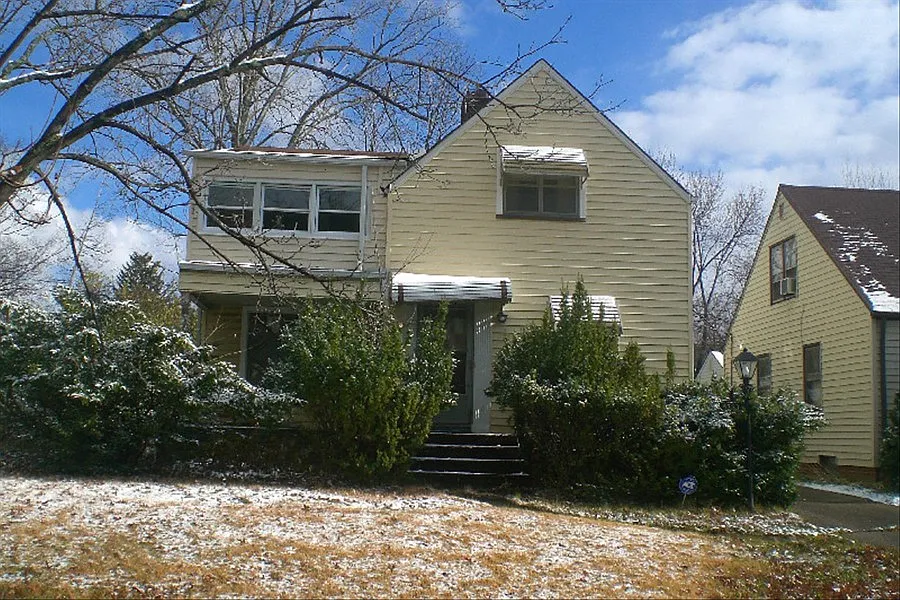 4353 Ingleside Rd photo 1