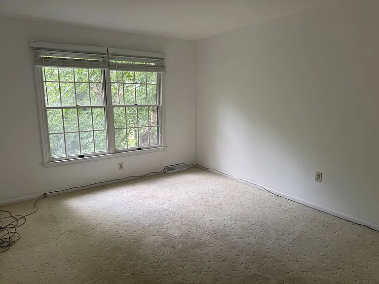 102 Ravenwood Pl — Photo 30