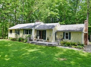 43 Hackberry Hill Rd, Weston, CT 06883