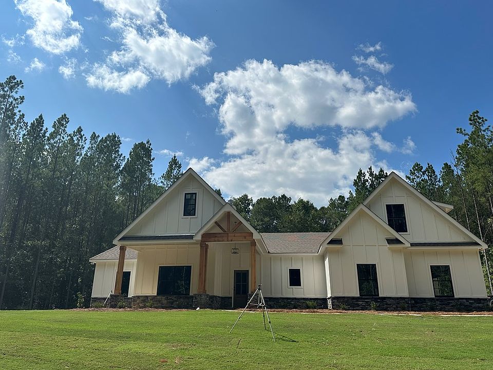 2nd image of 3777 Lee Rd #294