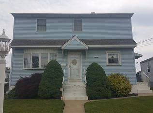 157 Princeton Ave, Bellmawr, NJ 08031