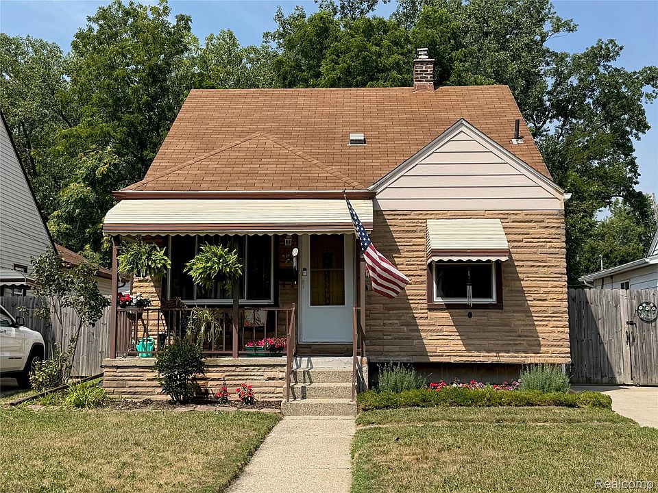 1st image of 248 Washington St