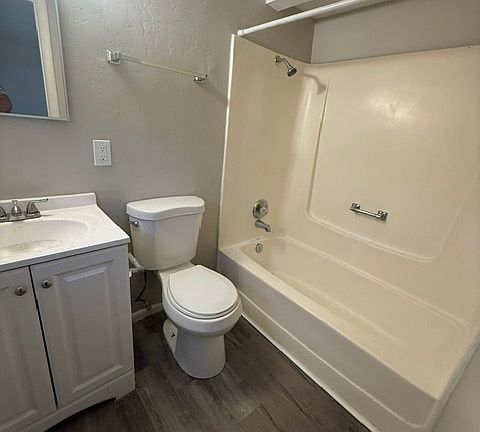 4th image of 1089 W Schafer Dr APT 4