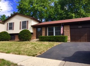 938 Pheasant Ridge Dr, Lake Zurich, IL 60047