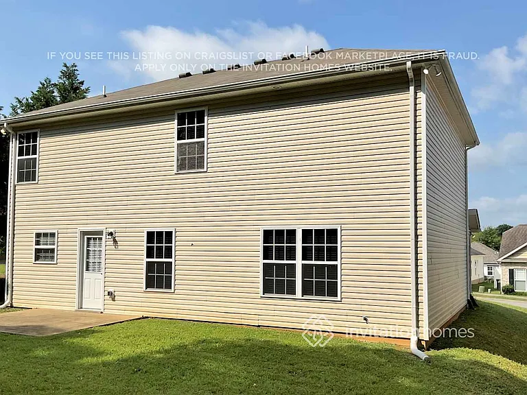 216 Dimaggio Dr — Photo 18