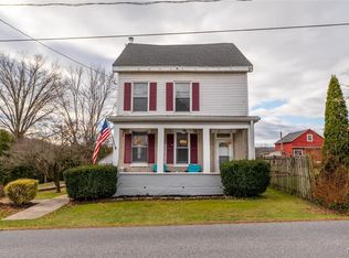 4242 Dillingersville Rd, Zionsville, PA 18092