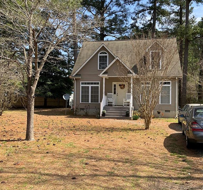 91 2nd Ave, Kilmarnock, VA 22482 Zillow