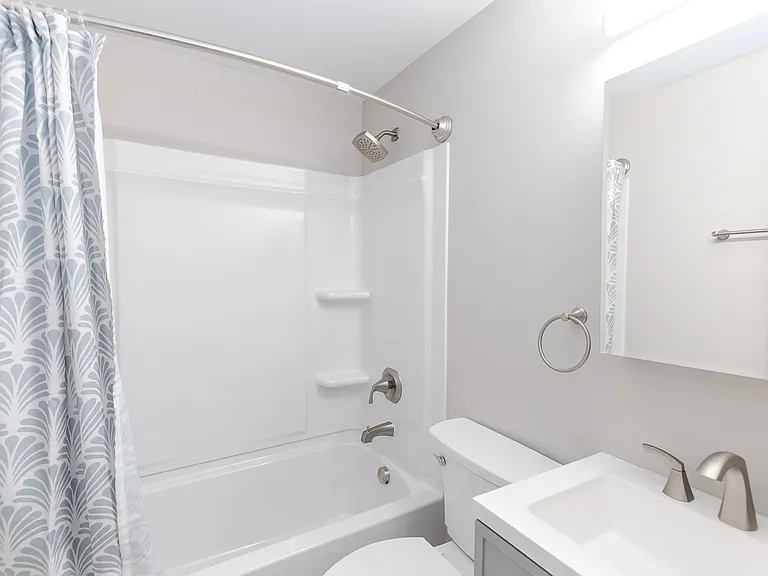 811 Eathan Ave — Photo 29