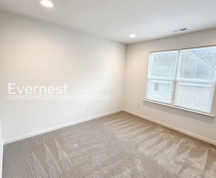 2026 McDonald Dr — Photo 13