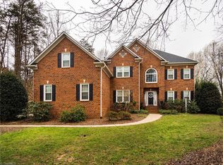 1789 Deer Run Ct, Oak Ridge, NC 27310