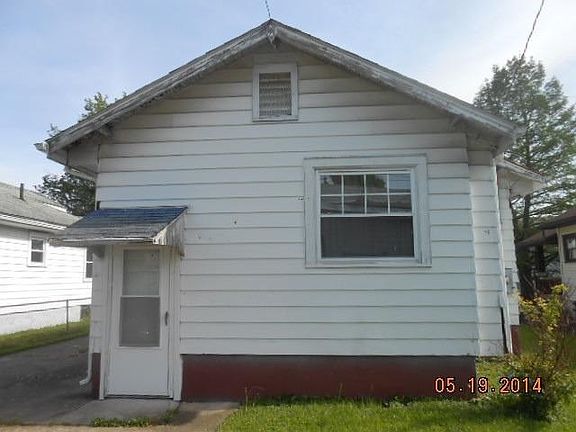 3rd image of 2809 W 2nd St
