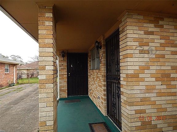 2nd image of 4409-11 Shalimar Dr