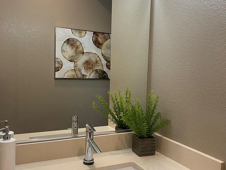 powder room