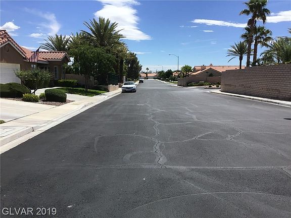 2nd image of 8078 Kinsella Way