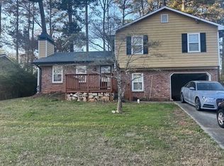 5375 Whitney Ct, Stone Mountain, GA 30088