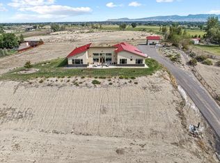 66711 Otter Rd, Montrose, CO 81401