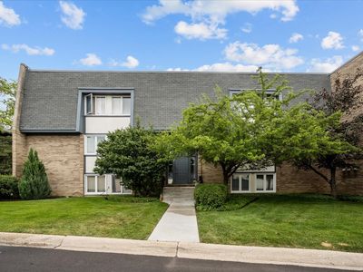 1979 Ammer Ridge Ct Unit 201, Glenview, IL, 60025