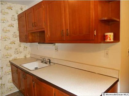 4th image of 96A Edinburgh Ln