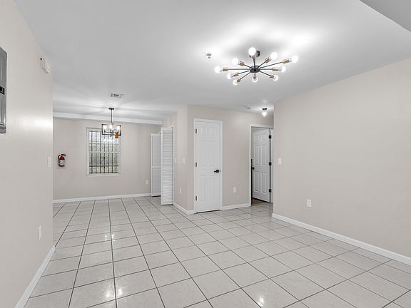 4th image of 15-17 Wharton St Floor 1
