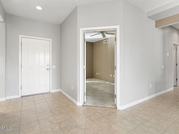 3rd image of 15236 W PINEHURST Lane