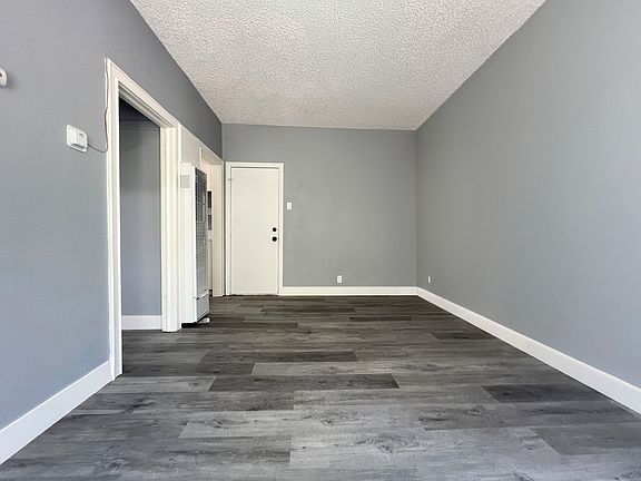 5th image of 454 Rose Ave #460