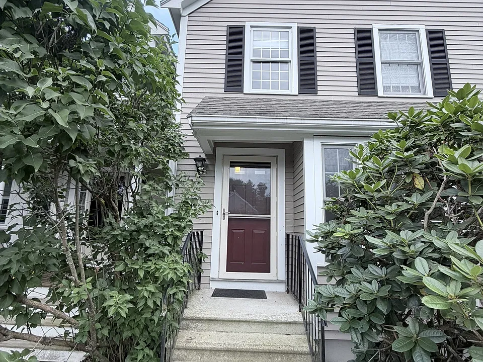 131 Bellwood Cir #131