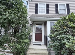 131 Bellwood Cir #131, Bellingham, MA 02019
