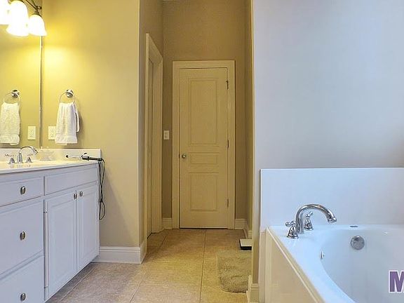 4th image of 36309 E Pine Grove Ct