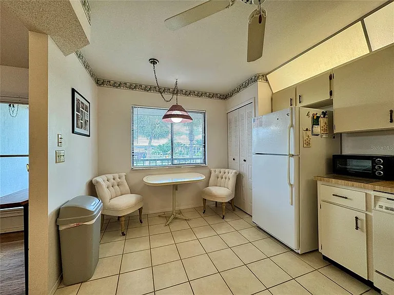 5400 34th St W #12H — Photo 7