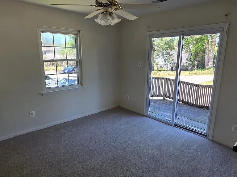9729 Hagel Cir — Photo 13
