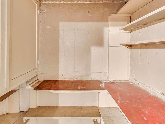 5th image of 6120 W Newport Ave